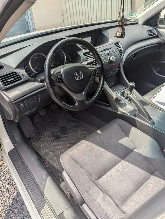 Gebraucht Honda Accord 150 PS (110 kW) 2009 Weiß Limousine