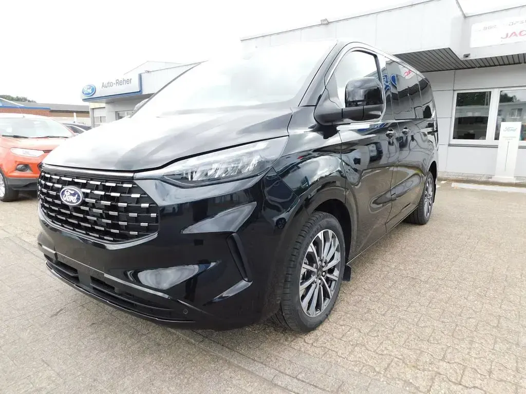 Neu Ford Tourneo Custom Titanium X 170 PS (125 kW) 2026 Schwarz Van