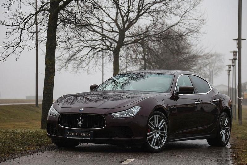 Gebraucht Maserati Ghibli 409 PS (300 kW) 2014 Rot Coupé
