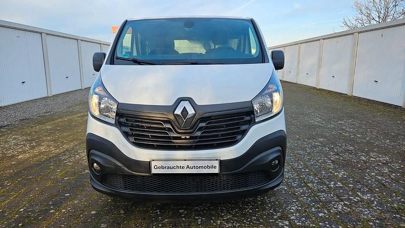 Gebraucht Renault Trafic 125 PS (91 kW) 2019 Weiß Van / Kleinbus