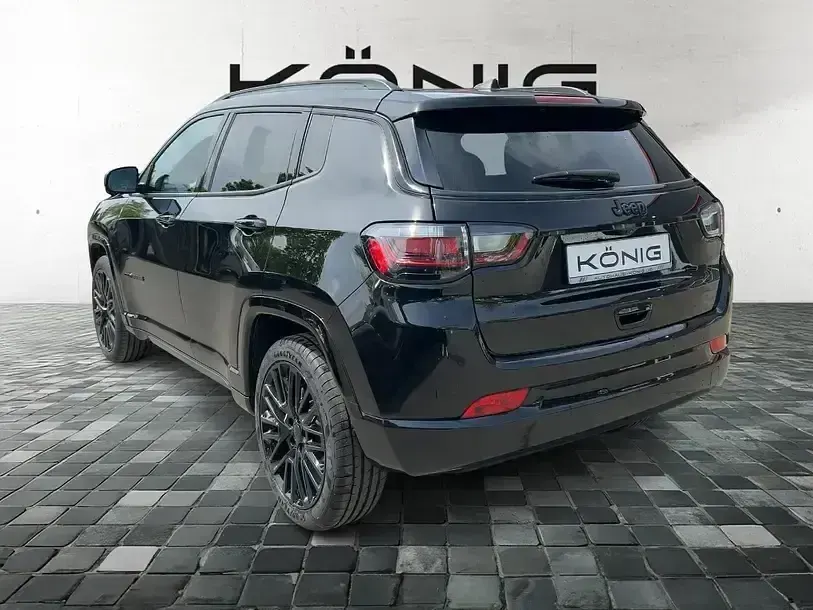 Gebraucht Jeep Compass Altitude 131 PS (96 kW) 2024 Schwarz SUV