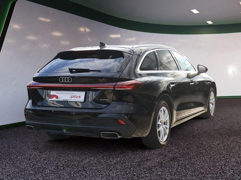 Gebraucht Audi A5 Basis 204 PS (150 kW) 2025 Schwarz / mythosschwarz Coupé