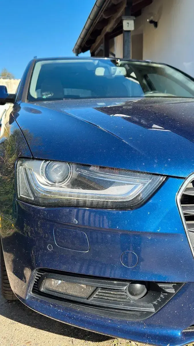 Używany Audi A4 Performance 211 KM (155 kW) 2012 Niebieski Kombi