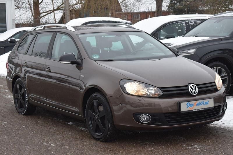 Gebraucht VW Golf VII Match 122 PS (89 kW) 2012 Braun Kombi
