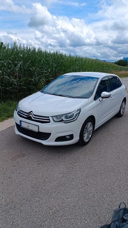 Weiß Gebraucht 2016 Citroën C4 PureTech Limousine | 7.000 € (Fairer Preis) - Bild 1/4