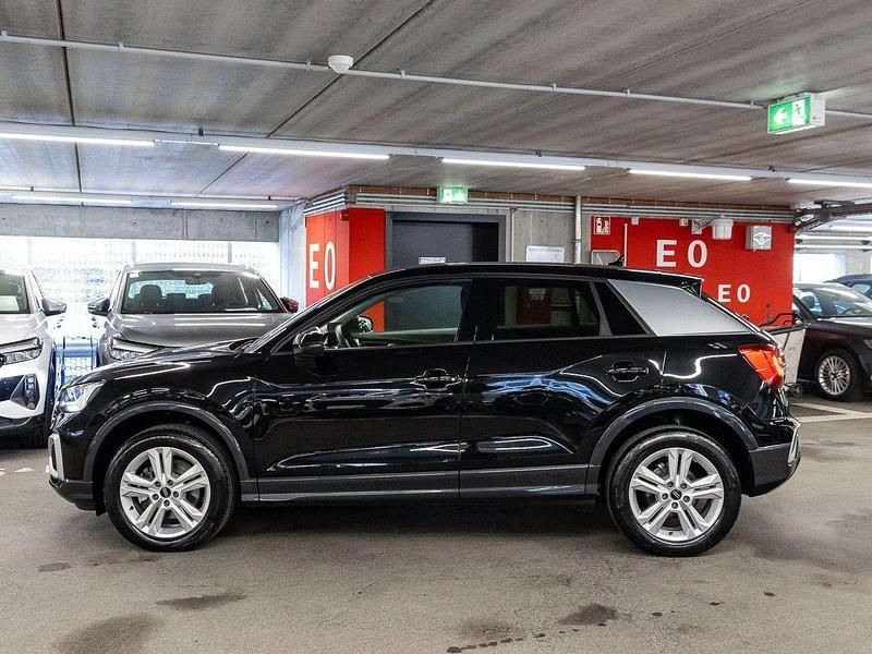 Gebraucht Audi Q2 Advanced Plus 150 PS (110 kW) 2025 Schwarz SUV