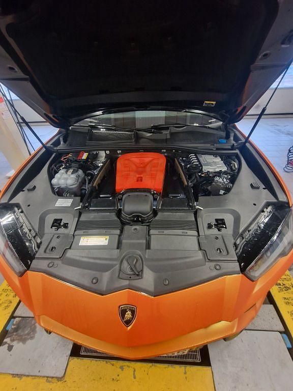 Gebraucht Lamborghini Urus 670 PS (492 kW) 2019 Orange SUV