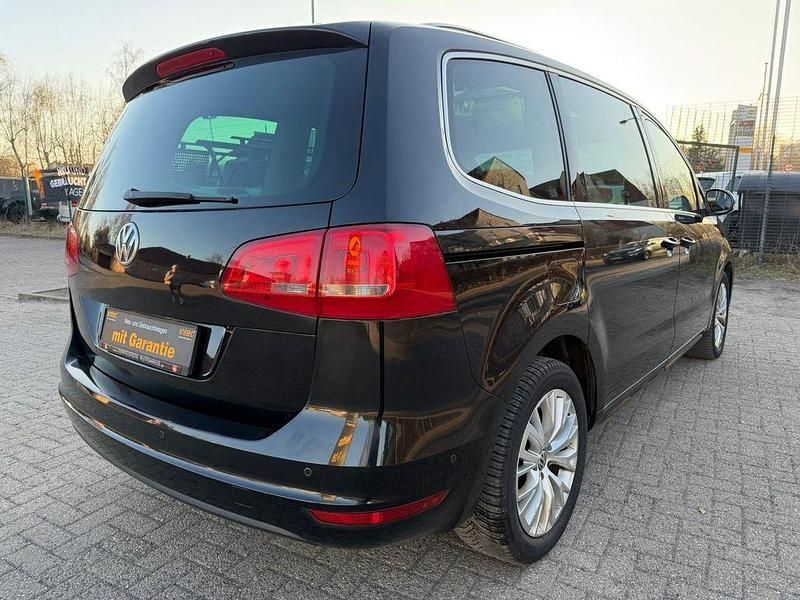 Gebraucht VW Sharan Highline 200 PS (147 kW) 2011 Schwarz Van / Kleinbus