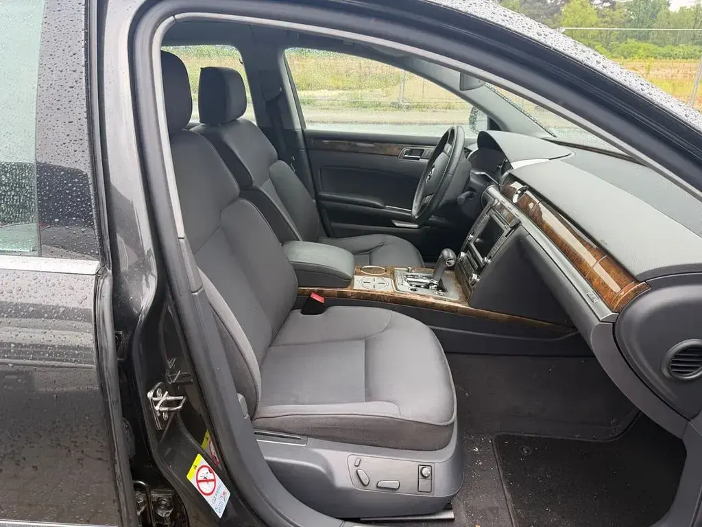 Brugt VW Phaeton 239 HK (175 kW) 2012 Grå Sedan