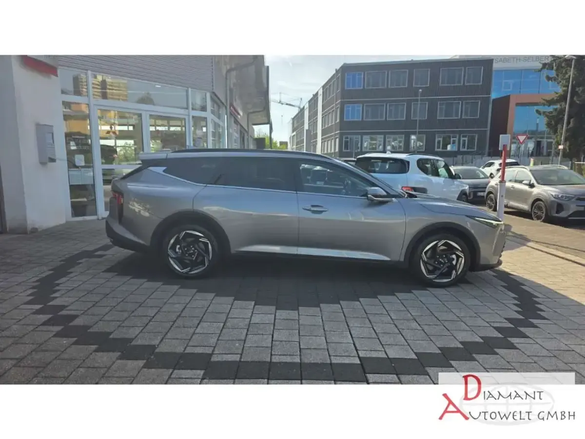 Gebraucht Kia K4 Spirit 150 PS (110 kW) 2026 Stahlgrau Kombi