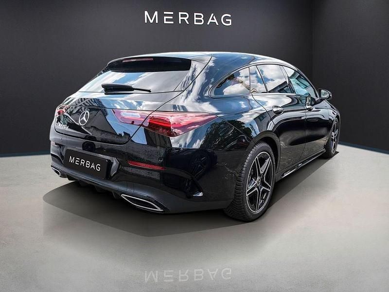 Gebraucht Mercedes CLA220 Advanced Plus 190 PS (139 kW) 2024 Kosmosschwarz Limousine
