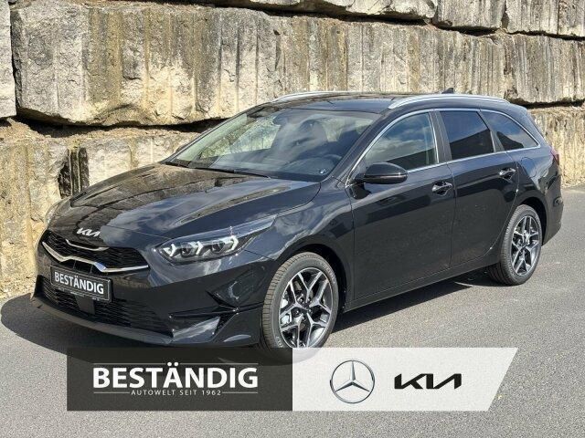 Zilinaschwarz Neu 2025 Kia Ceed Sportswagon Style Kombi | 27.990 € - Bild 1/4