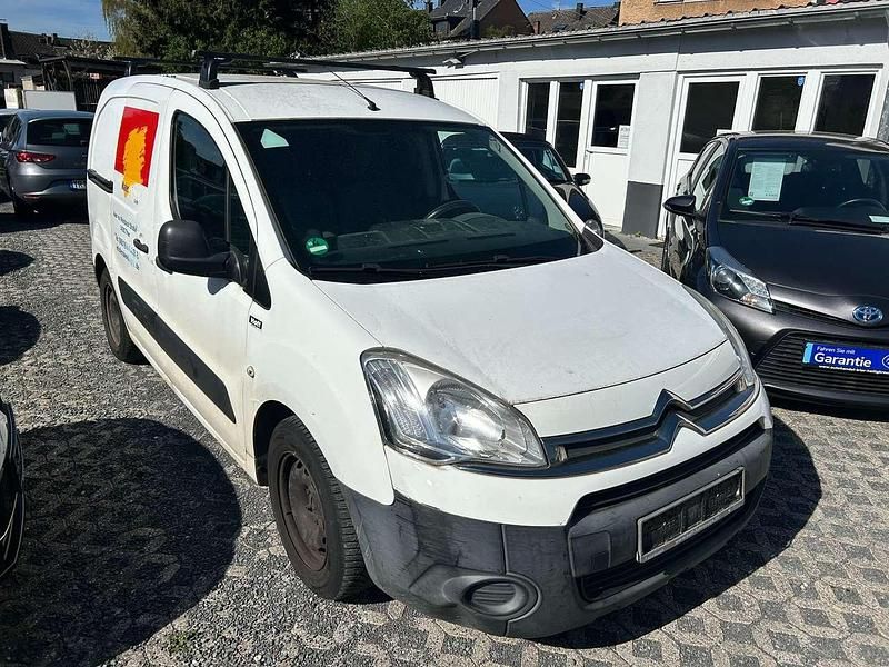 Gebraucht Citroën Berlingo 90 PS (66 kW) 2013 Lack weiss banquise Van / Kleinbus
