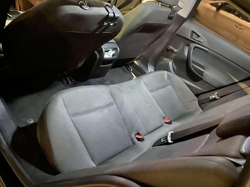 Gebraucht Opel Insignia Selection 136 PS (100 kW) 2016 Schwarz Kombi