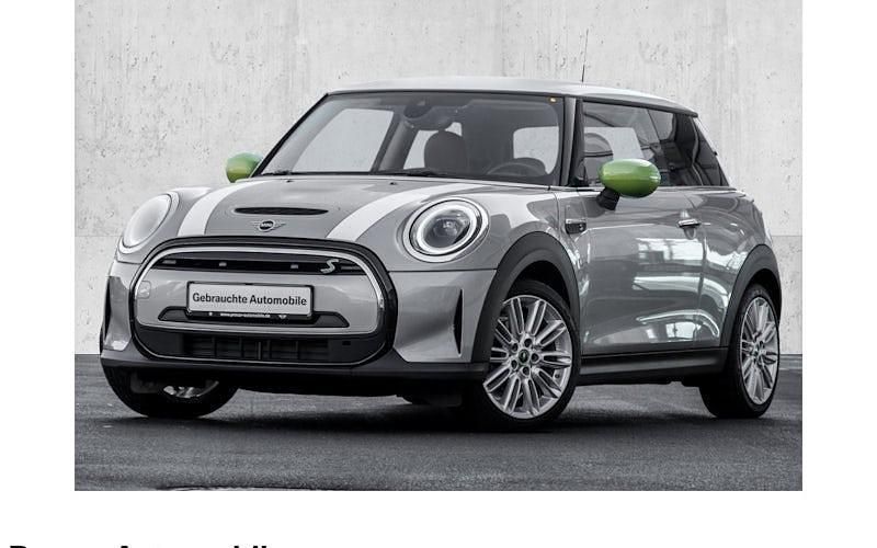 Gebraucht Mini Cooper SE Classic 135 kW (184 PS) 2023 Weiß Kleinwagen