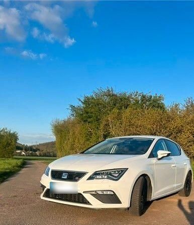Gebraucht Seat Leon FR 125 PS (91 kW) 2018 Weiß Limousine