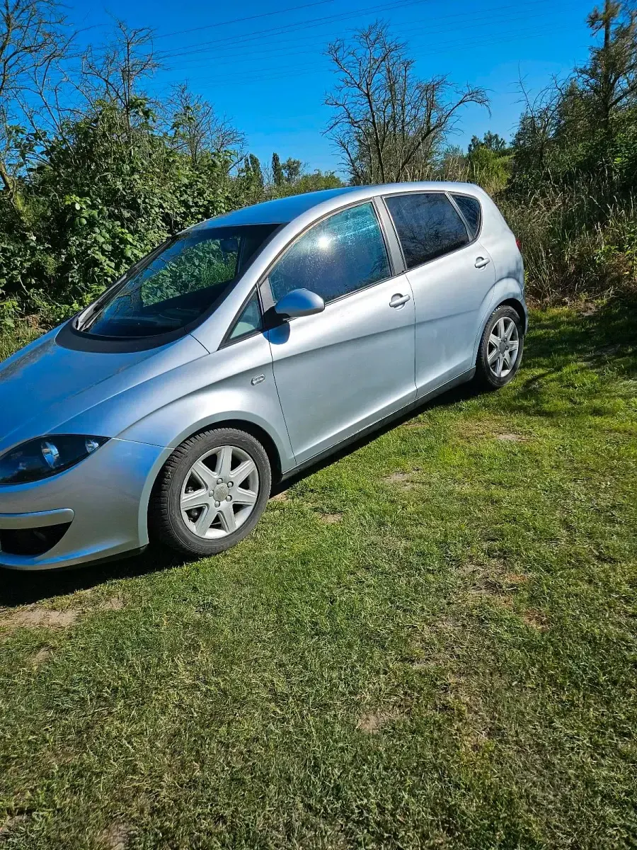Gebraucht Seat Altea 105 PS (77 kW) 2007 Silber Limousine