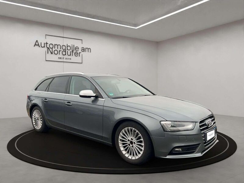 Gebraucht Audi A4 Sport 170 PS (125 kW) 2012 Monsungrau metallic Kombi