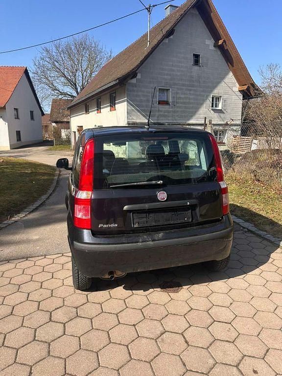 Gebraucht Fiat Panda 69 PS (50 kW) 2010 Schwarz Kleinwagen