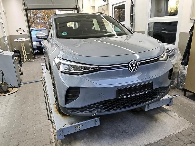 Gebraucht VW ID.4 Pure 108 kW (148 PS) 2023 Mondsteingrau SUV