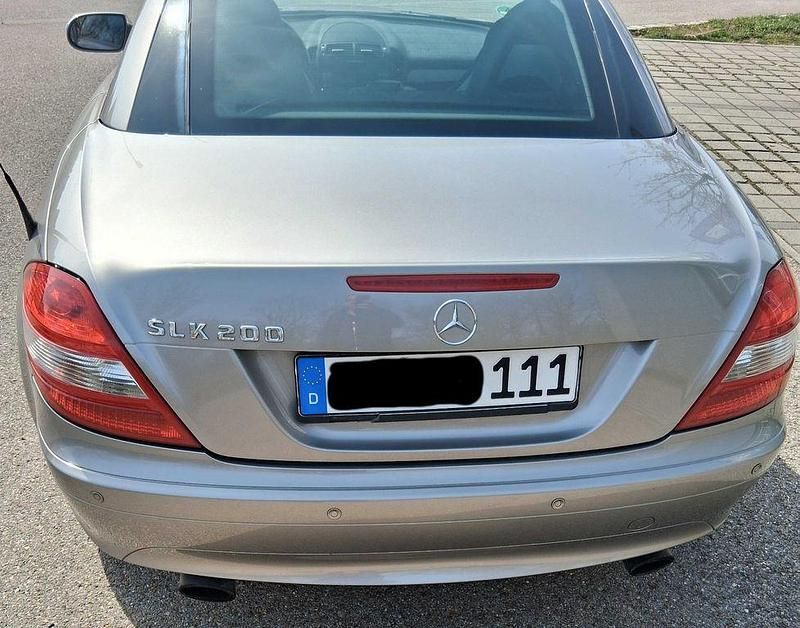 Gebraucht Mercedes SLK200 163 PS (119 kW) 2005 Silber Cabrio