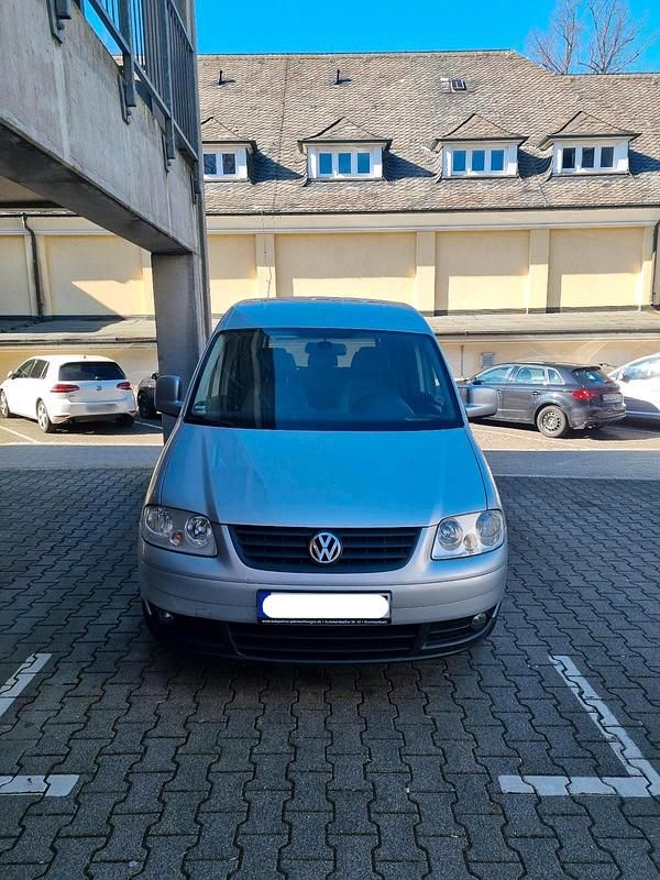 Gebraucht VW Caddy 105 PS (77 kW) 2009 Silber Van / Kleinbus