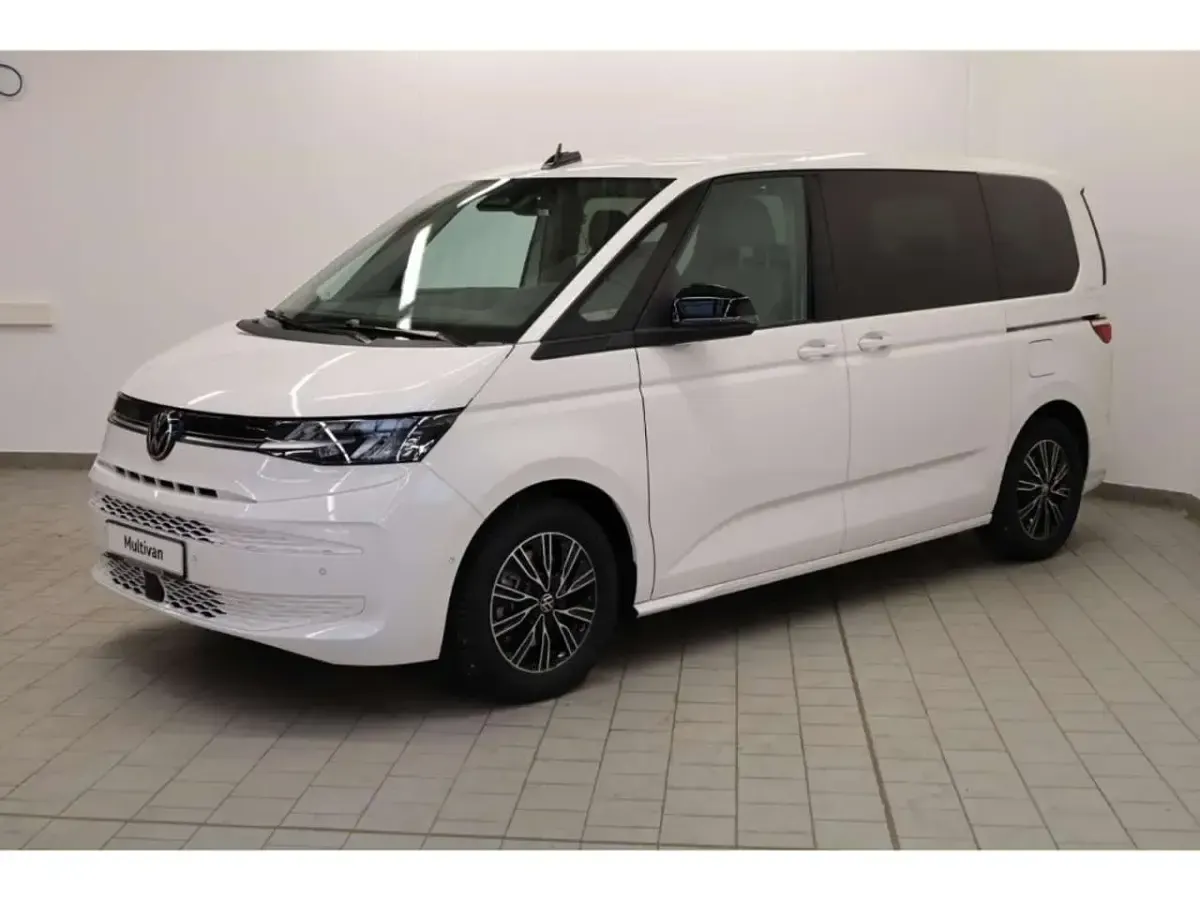 Neu VW Multivan 150 PS (110 kW) 2026 Candyweiß Van / Kleinbus