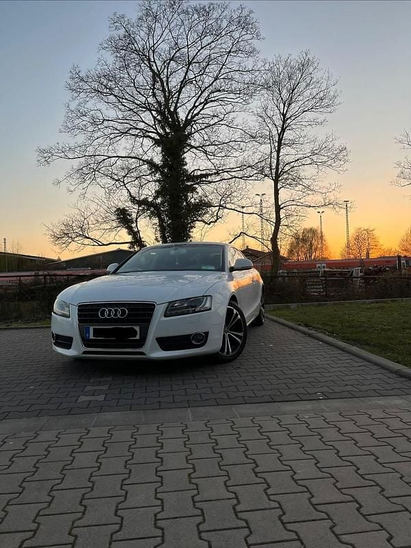 Gebraucht Audi A5 180 PS (132 kW) 2009 Weiß Coupé
