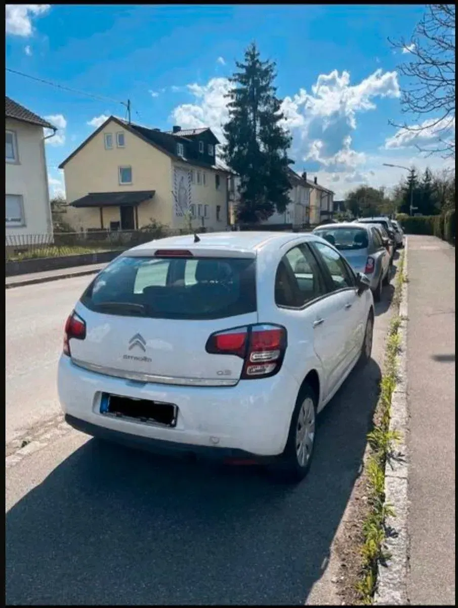 Gebraucht Citroën C3 PureTech 82 PS (60 kW) 2013 Weiß Kleinwagen