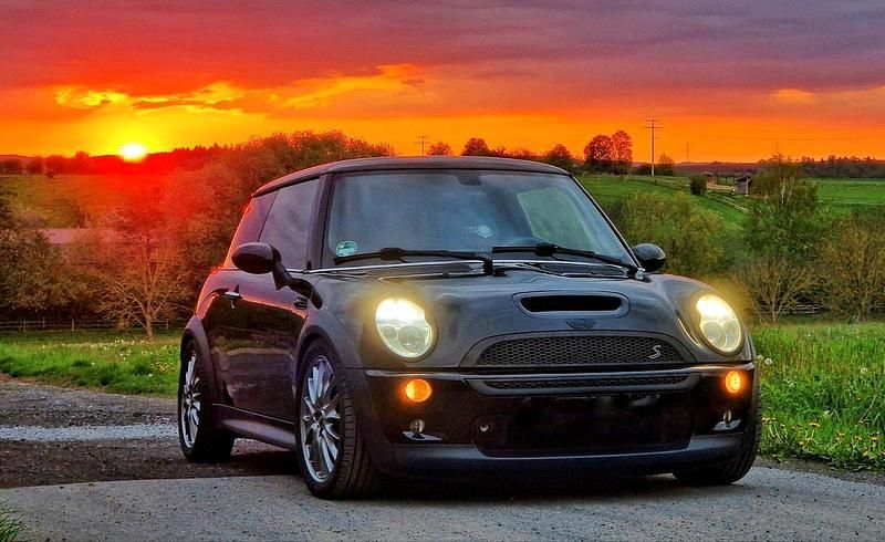 Schwarz Gebraucht 2003 Mini Cooper S Kleinwagen | 3.690 € - Bild 1/4