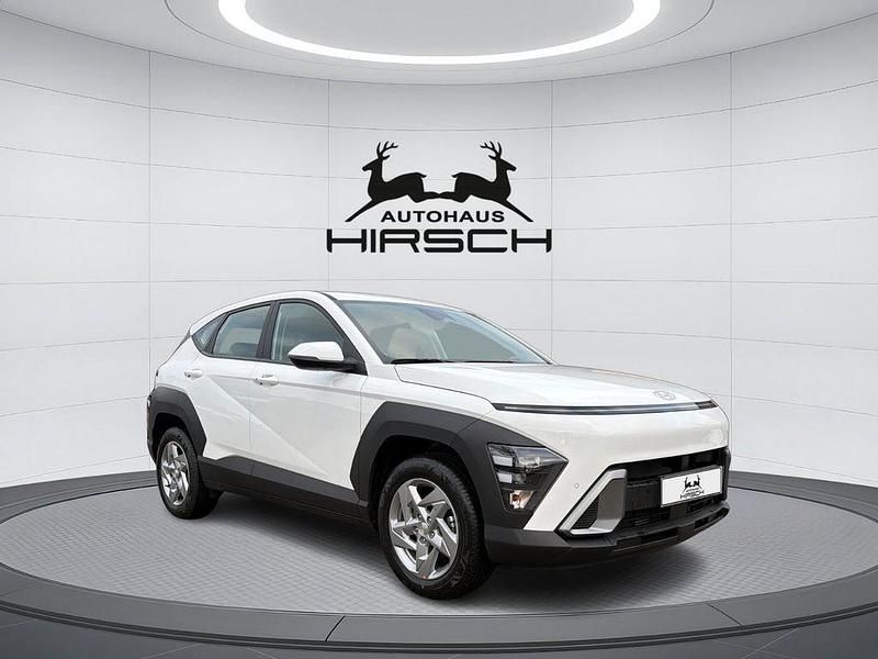 Gebraucht Hyundai Kona Select 101 PS (74 kW) 2025 Weiß SUV