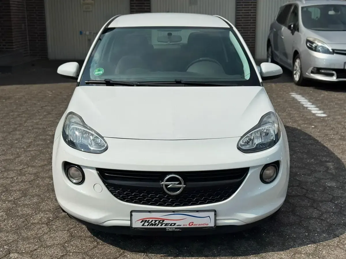 Gebraucht Opel Adam Basis 69 PS (50 kW) 2014 Weiß Kleinwagen
