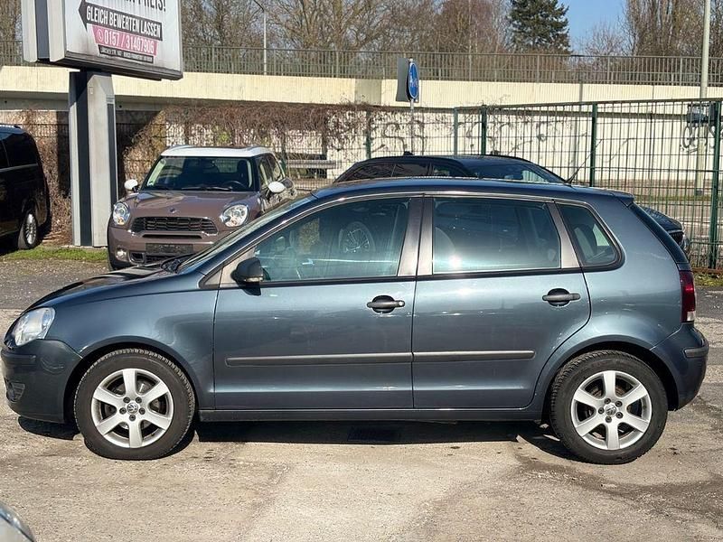 Gebraucht VW Polo 69 PS (50 kW) 2007 Blau Kleinwagen