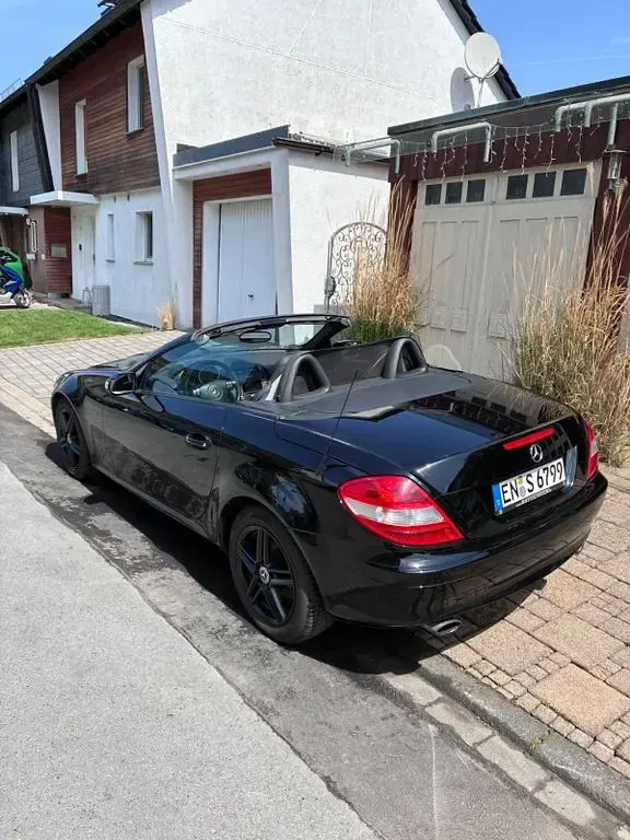 Gebraucht Mercedes SLK200 163 PS (119 kW) 2006 Schwarz Cabrio