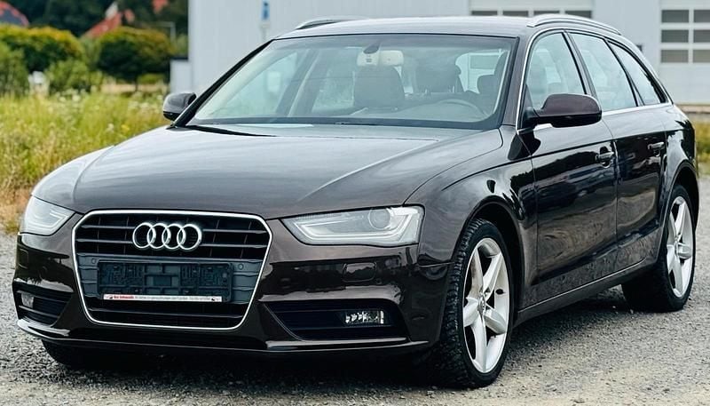 Gebraucht Audi A4 177 PS (130 kW) 2012 Braun Kombi