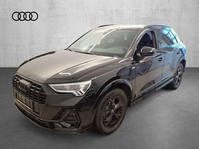 Gebraucht Audi Q3 S-Line 245 PS (180 kW) 2023 Mythosschwarz metallic SUV