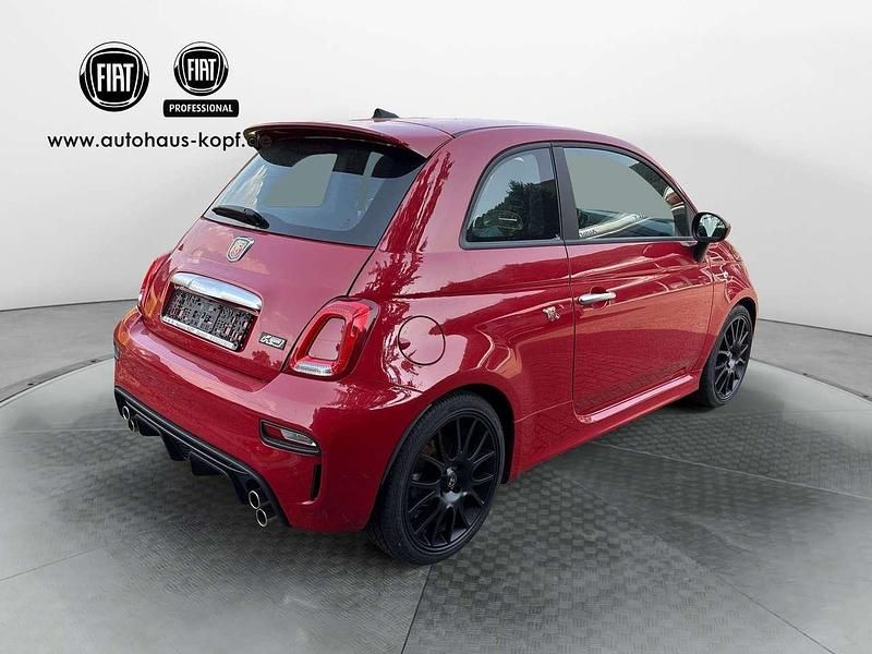 Gebraucht Abarth 595 189 PS (139 kW) 2023 Rot Kleinwagen