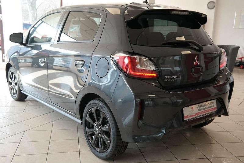 Neu Mitsubishi Space Star Select+ 71 PS (52 kW) 2025 Basaltgrau/pianoschwarz Limousine