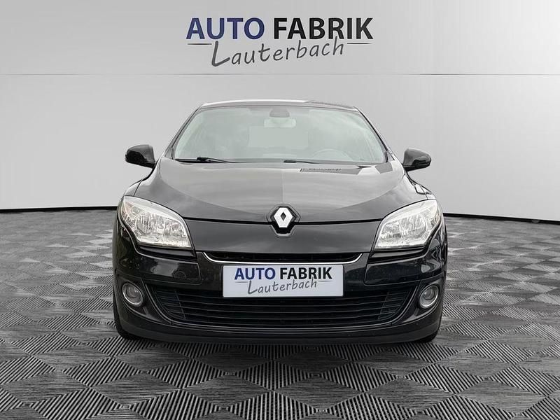 Gebraucht Renault Mégane Expression 116 PS (85 kW) 2013 Schwarz Limousine