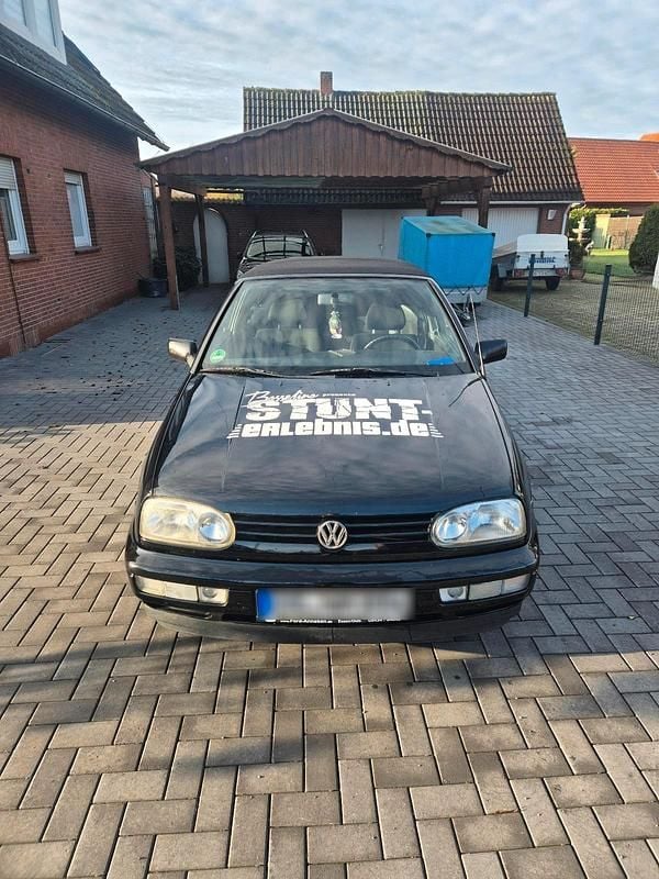 Gebraucht VW Golf Cabriolet 75 PS (55 kW) 1997 Schwarz Cabrio