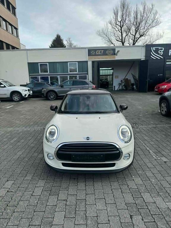 Gebraucht Mini Cooper 136 PS (100 kW) 2017 Weiß Kleinwagen