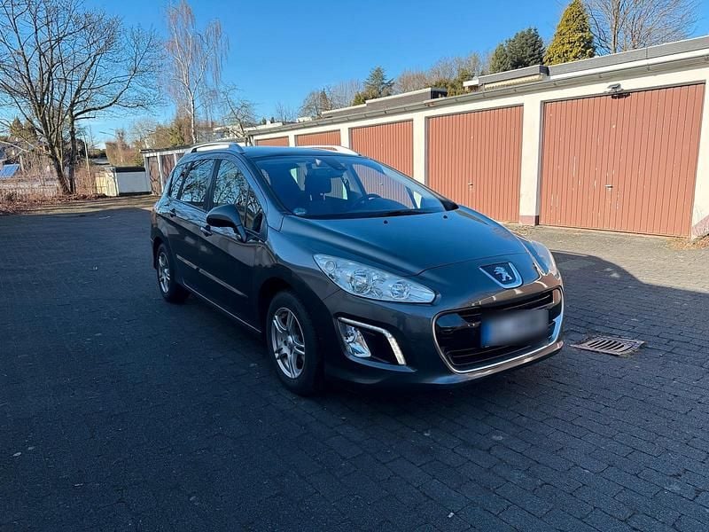Gebraucht Peugeot 308 112 PS (82 kW) 2011 Grau Kombi