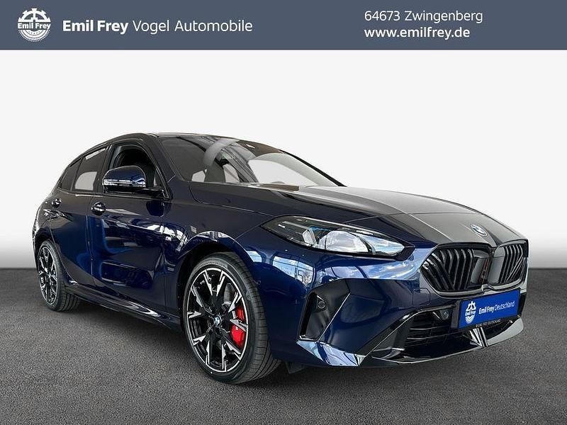 Blau Neu 2025 BMW 120 M Sport Kleinwagen | 45.990 € - Bild 1/3