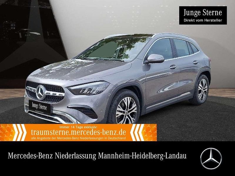 Grau Gebraucht 2024 Mercedes GLA200 Advanced SUV | 38.590 € (Fairer Preis) - Bild 1/3