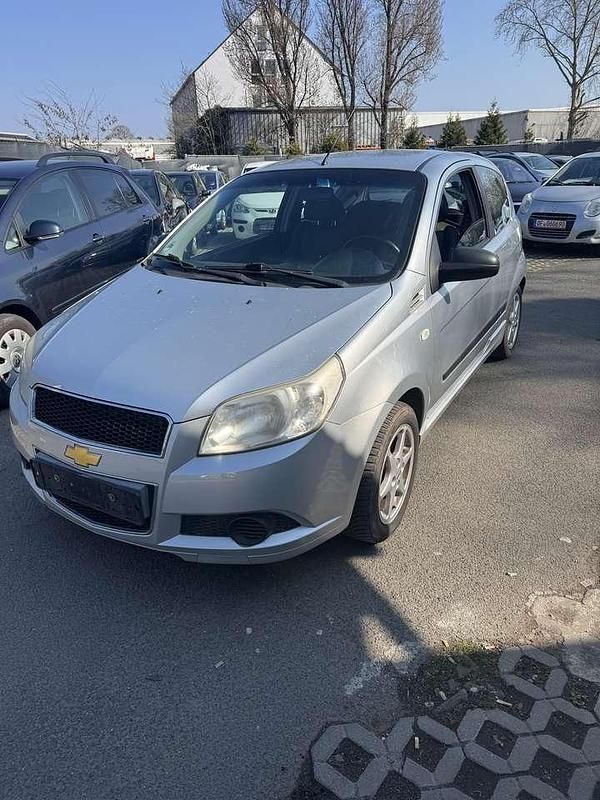Gebraucht Chevrolet Aveo LS 84 PS (61 kW) 2009 Silber Kleinwagen