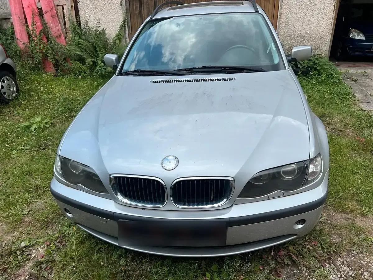 Gebraucht BMW 320 150 PS (110 kW) 2002 Grau Kombi