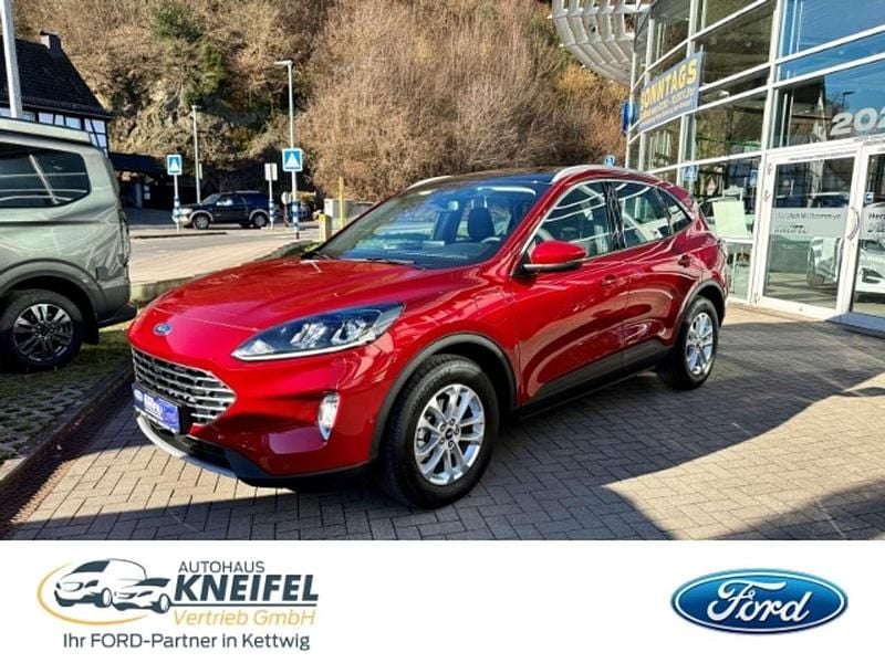 Gebraucht Ford Kuga Titanium 224 PS (164 kW) 2022 Lucidrot metallic SUV