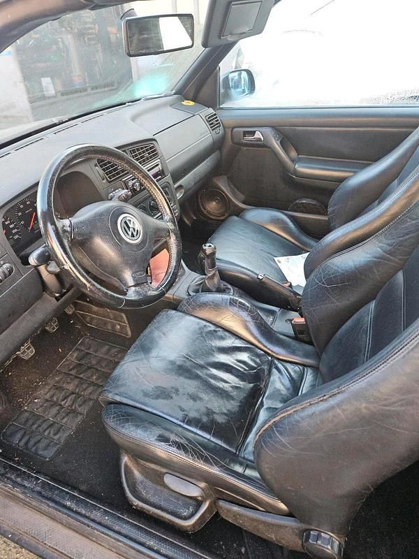 Gebraucht VW Golf Cabriolet 101 PS (74 kW) 1998 Schwarz Cabrio