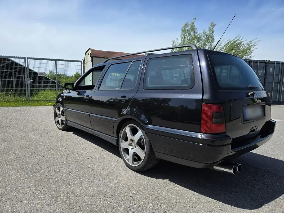 Gebraucht VW Golf III Conceptline 190 PS (139 kW) 1996 Schwarz Kombi