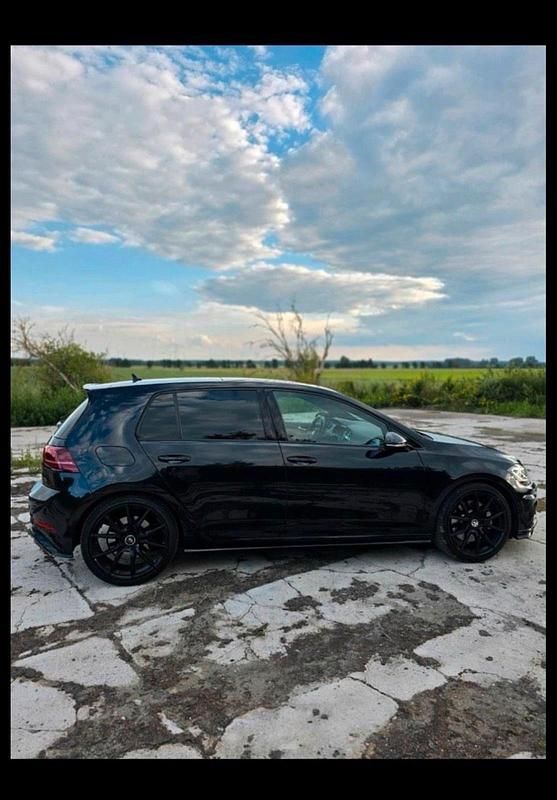 Gebraucht VW Golf VII R 300 PS (220 kW) 2019 Schwarz Kleinwagen